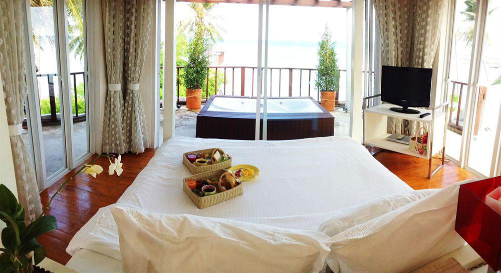 Villa Nalinnadda Petite Hotel & Spa, Adults Only - Sha Extra Plus Lamaj-part Kültér fotó